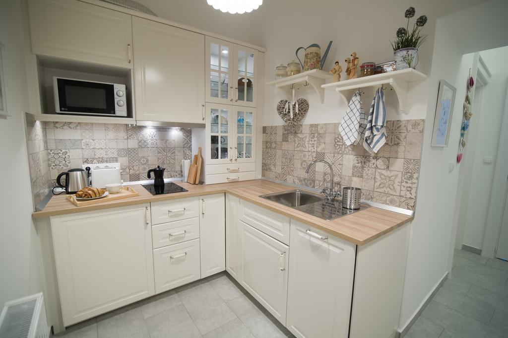 Brody Apartman Έγκερ Εξωτερικό φωτογραφία