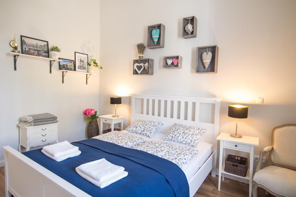 Brody Apartman Έγκερ Εξωτερικό φωτογραφία